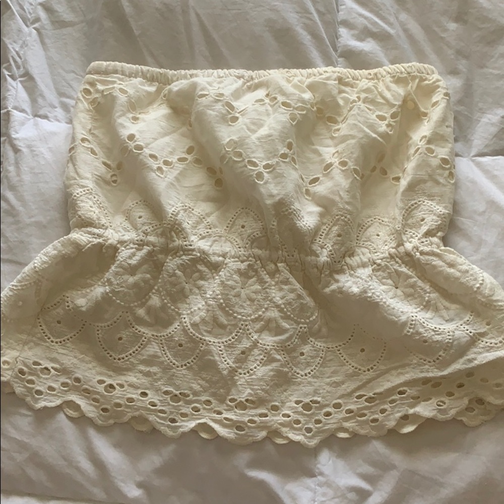 Strapless top